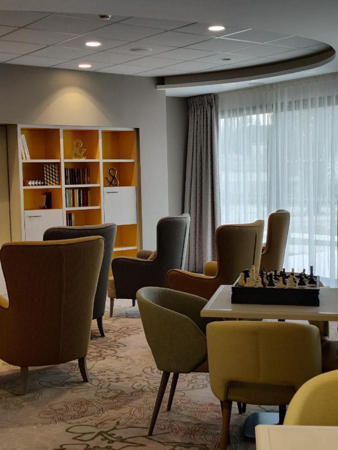 Résidence service senior DOMITYS LES ALEXIS Montélimar Extérieur photo
